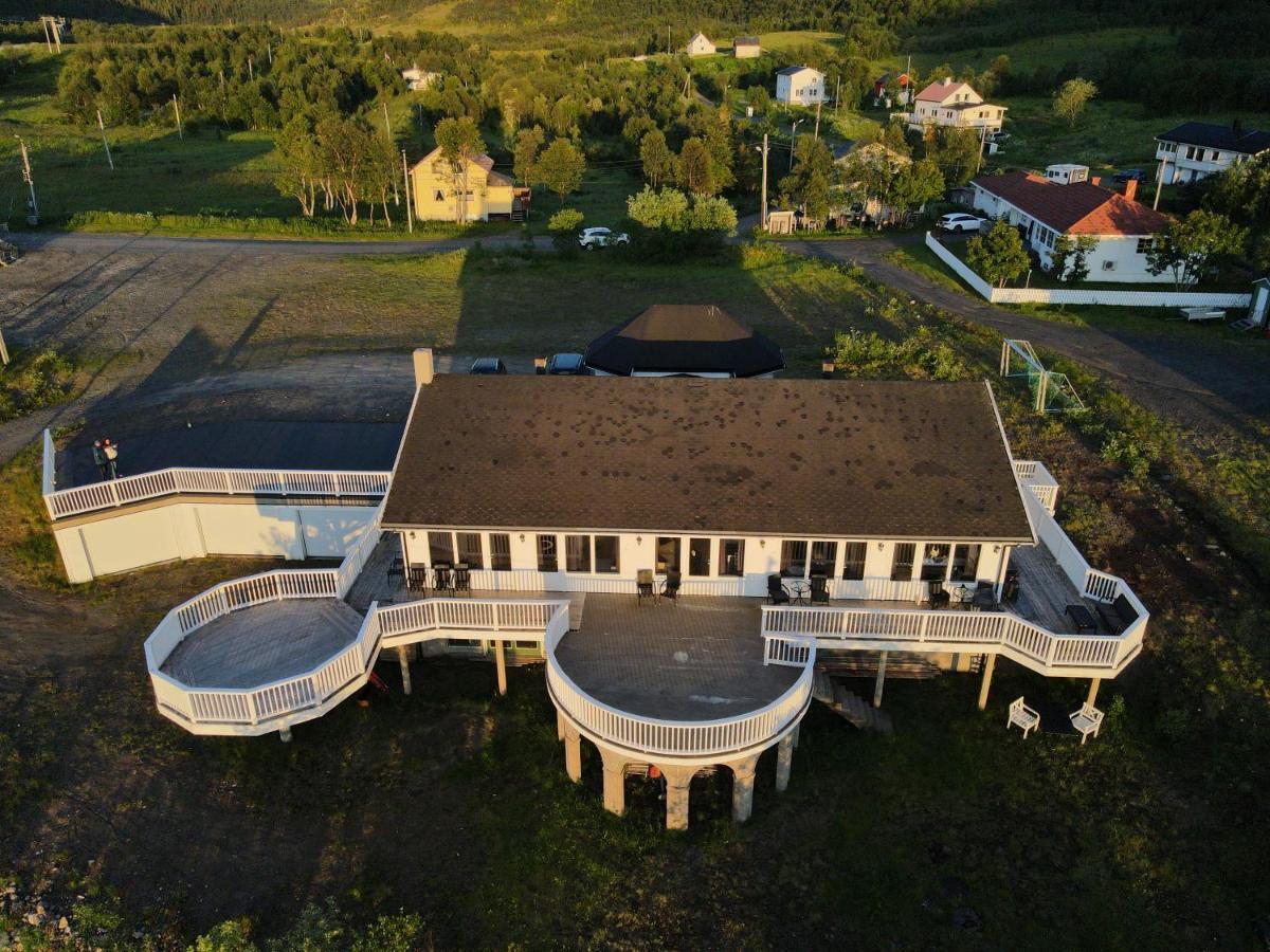 Senja Living Aparthotel Stonglandseidet Buitenkant foto