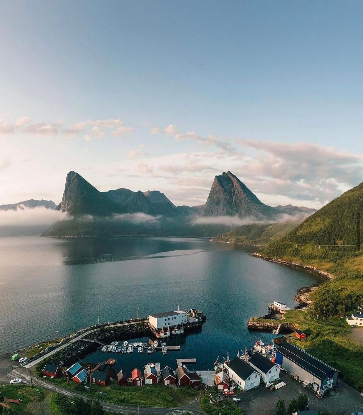 Senja Living Aparthotel Stonglandseidet Buitenkant foto
